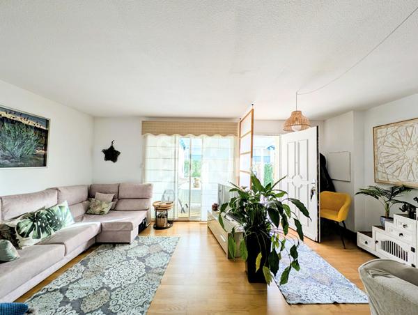 Charmante maison mitoyenne