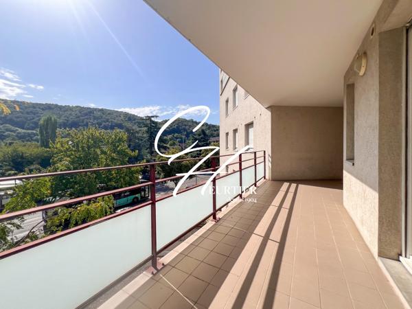 Appartement à vendre, 2 pièces - Échirolles 38130