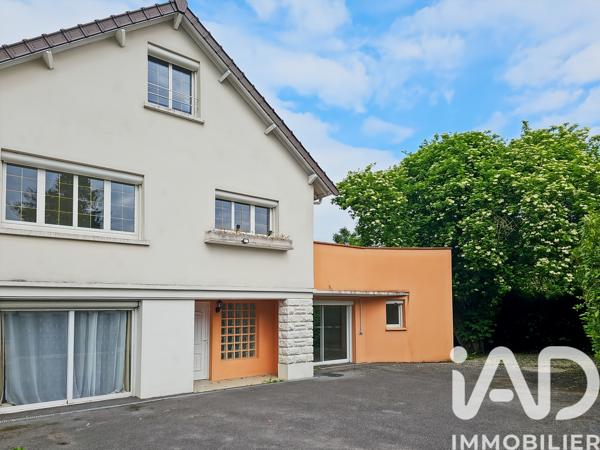 Maison à vendre 9 pièces 185 m² Brie-Comte-Robert