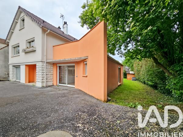 Maison à vendre 9 pièces 185 m² Brie-Comte-Robert