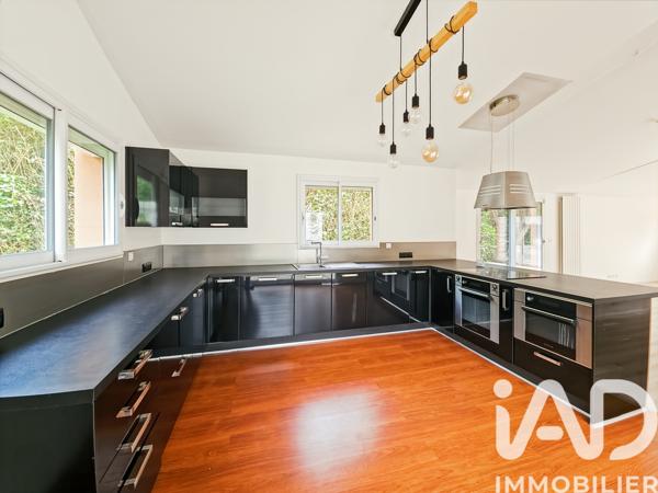 Maison à vendre 9 pièces 185 m² Brie-Comte-Robert