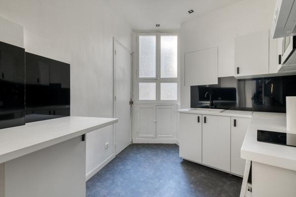 Bureaux à louer à PARIS 75015