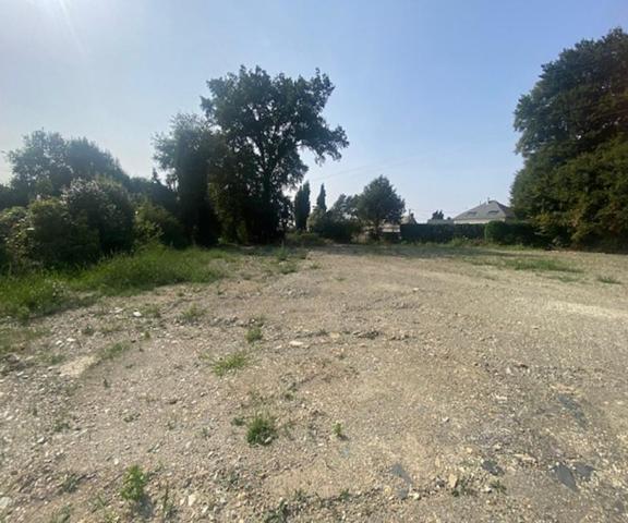 PLOERMEL Terrain  1490 m2