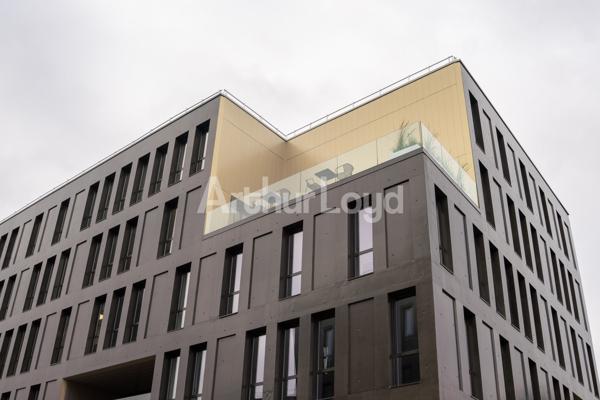 Bureaux à louer à Villeneuve d'Ascq - Surface neuve de 460 m² proche métro avec parkings