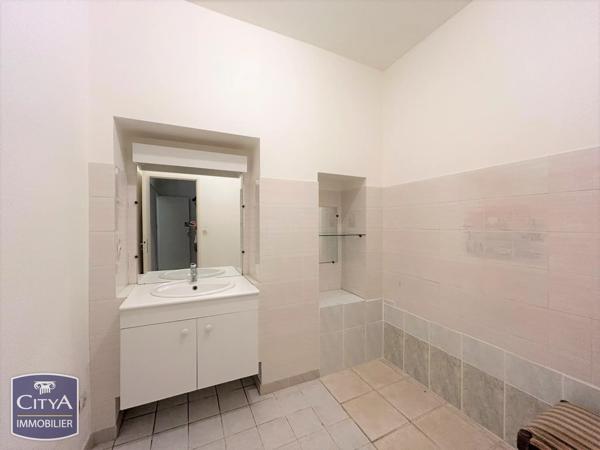 Immeuble à vendre 324m² Mâcon (71000)