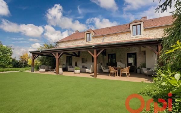 Maison à vendre    7 pièces •  Coust