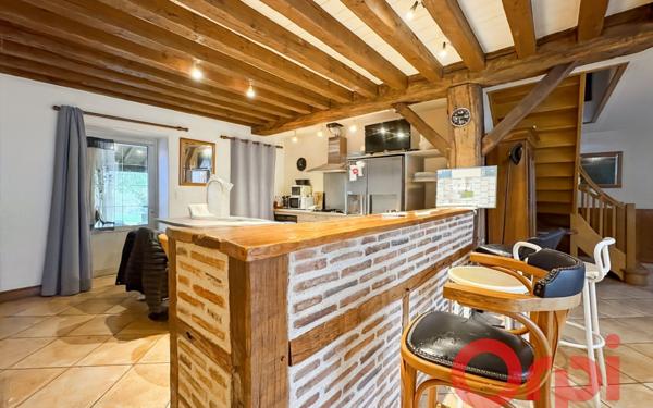 Maison à vendre    7 pièces •  Coust