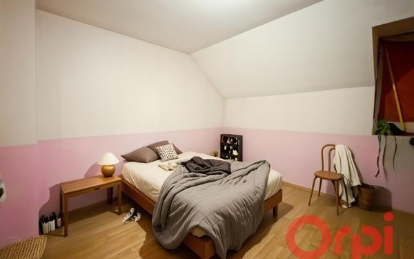 Maison à vendre    7 pièces •  Coust