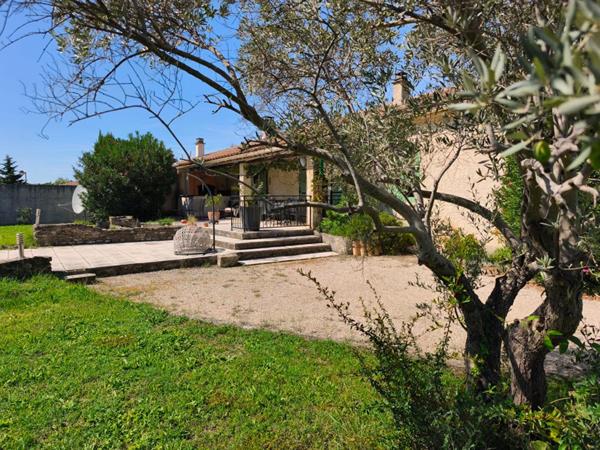 AUBIGNAN : SPACIEUSE MAISON DE 213 M² AVEC VUE SUR LE MONT VENTOUX