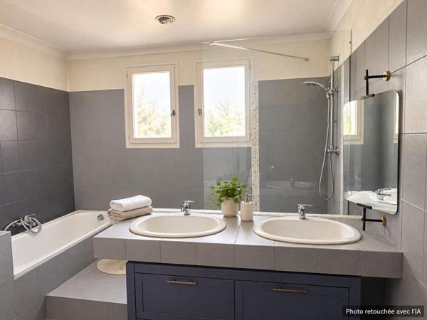 AUBIGNAN : SPACIEUSE MAISON DE 213 M² AVEC VUE SUR LE MONT VENTOUX