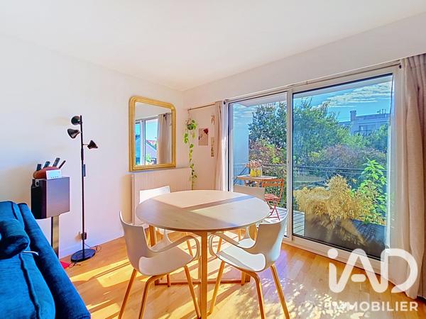 Appartement à vendre 3 pièces 66,89 m² Suresnes