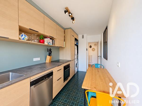 Appartement à vendre 3 pièces 66,89 m² Suresnes