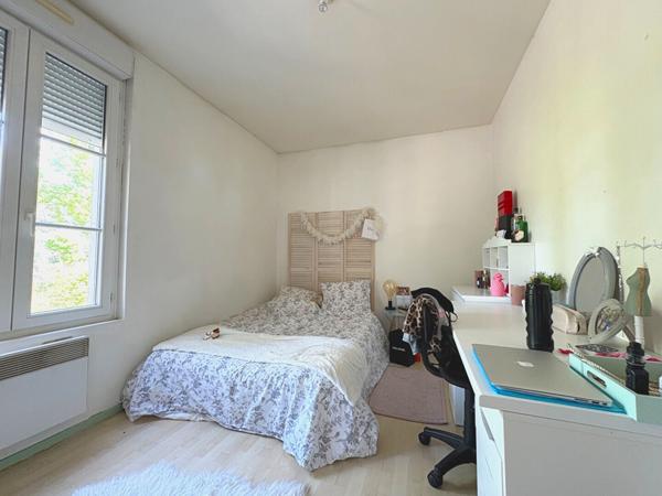 À vendre - Angers - T3 avec locataire en place, quartier ESA / UCO !