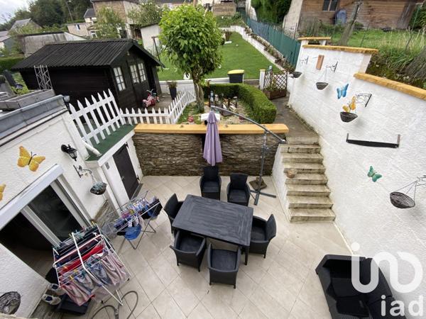 Maison 8 pièces de 135 m² à Nouzonville (08700)