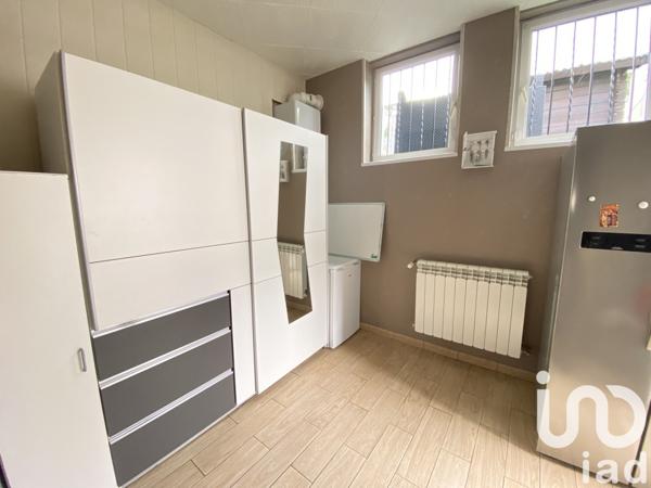 Maison 8 pièces de 135 m² à Nouzonville (08700)