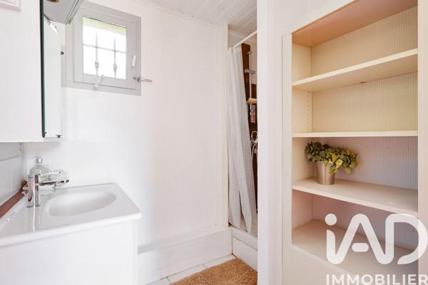 Maison à vendre 7 pièces 180 m² Cuges-les-Pins