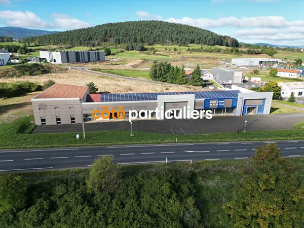 Vente Local commercial2480 m² - 8 Pièces - SOLIGNAC SUR LOIRE (43370)