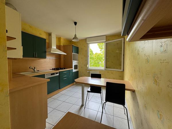 A VENDRE DIJON TOISON D'OR appartement 4 pièces 80.38 m2 avec terrasse, cave, parking, garage