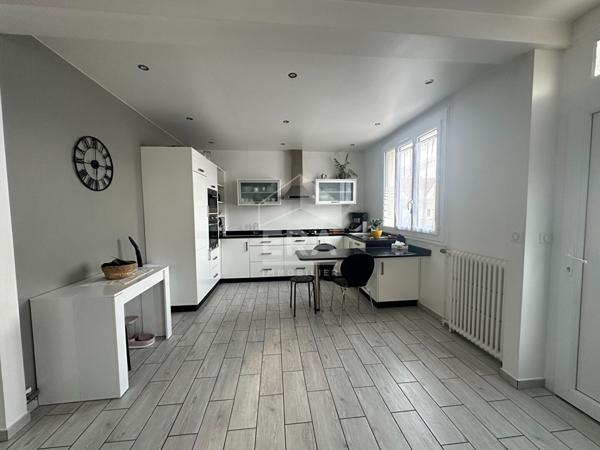 MAISON INDIVIDUELLE  à Conflans Sainte Honorine