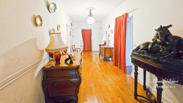 Appartement d’exception 5 pièces - 143 m² LE BOUSCAT (33)