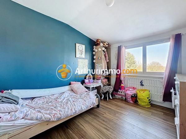 Vente Maison 5 pièces 100 m2 à Saint-Clair-de-la-Tour