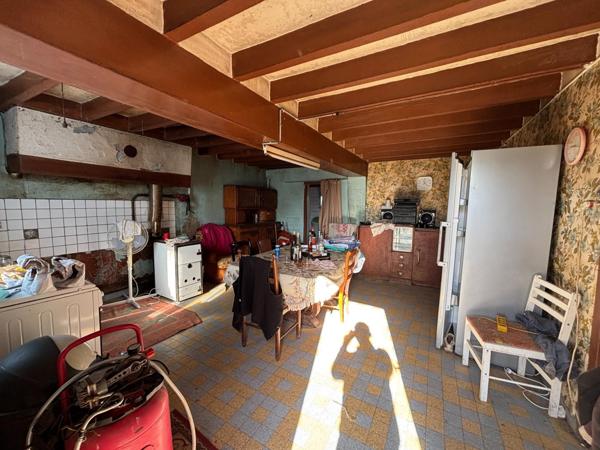 Corp de ferme avec énorme potentiel