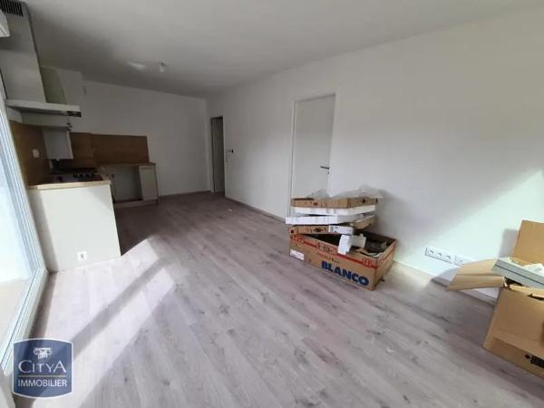 Appartement à louer 2 pièces 37.76m²