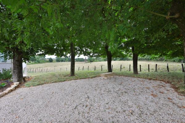 Maison à vendre 8 pièces proche de PONT DE VAUX (01)