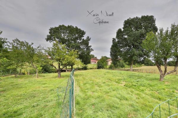 Maison à vendre 8 pièces proche de PONT DE VAUX (01)