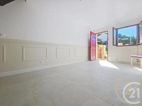 Maison à vendre  4 pièces - 63,60 m 2   PONT AUDEMER  - 27
