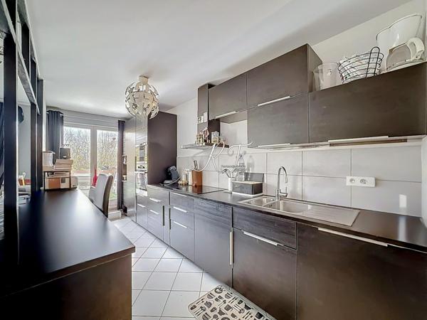 Appartement Lumineux avec grande terrasse