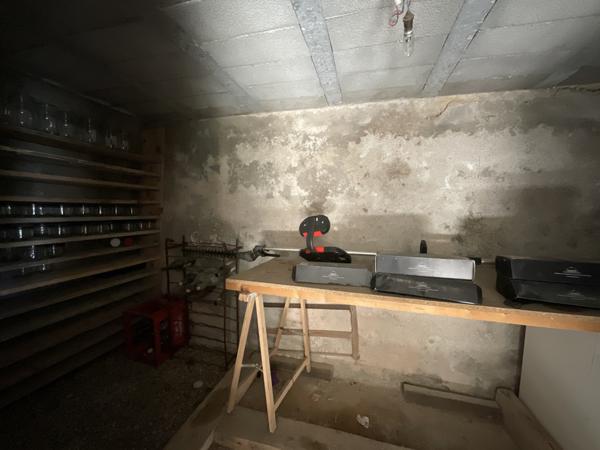 Agnin (38150) À vendre en exclusivité sur Agnin : Maison de 180 m² avec garage et atelier.