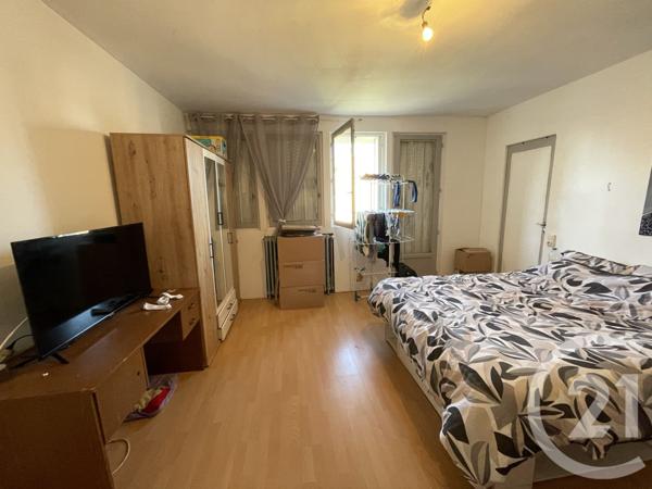 Maison à vendre  7 pièces - 177 m2 GUISE - 02