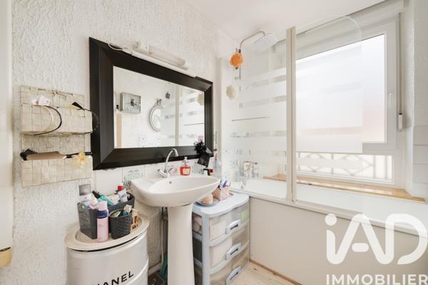 Appartement à vendre 3 pièces 75 m² Neuves-Maisons