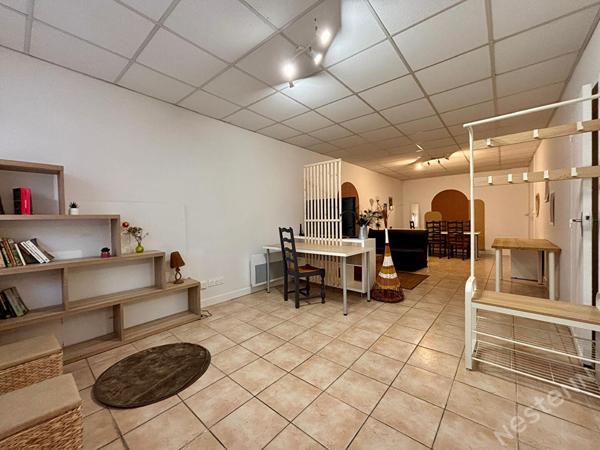 LAYRAC - Grand appartement de type 3 meublé