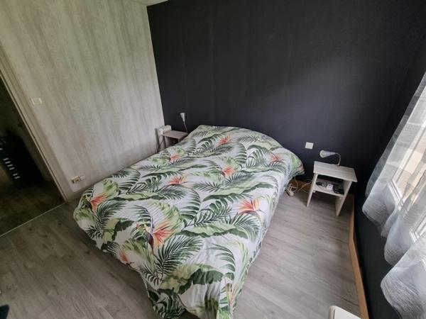 Charmante petite maison de 71 m² en pierre sur terrain de + 3980 m²