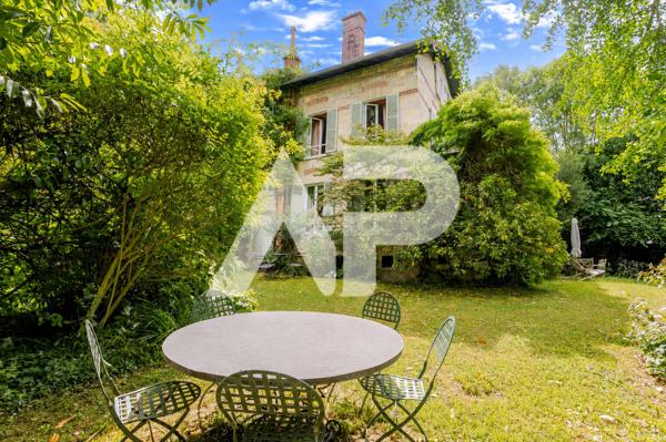 SEVRES RIVE GAUCHE - DEMEURE DE CHARME 2 190 000 € **  - Référence  673-S