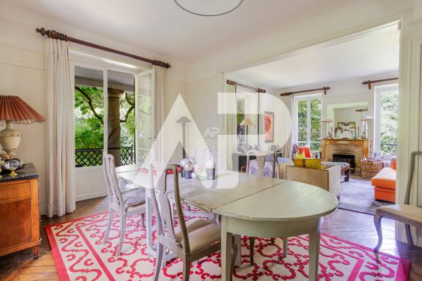 SEVRES RIVE GAUCHE - DEMEURE DE CHARME 2 190 000 € **  - Référence  673-S