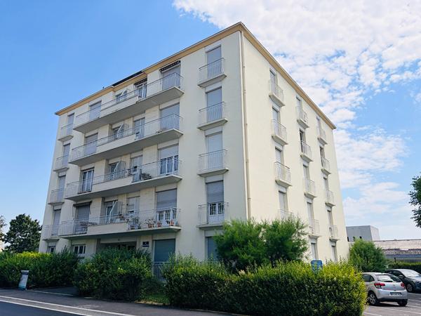 Superbe appartement 4 pièces lumineux à Reims avec balcon et parking