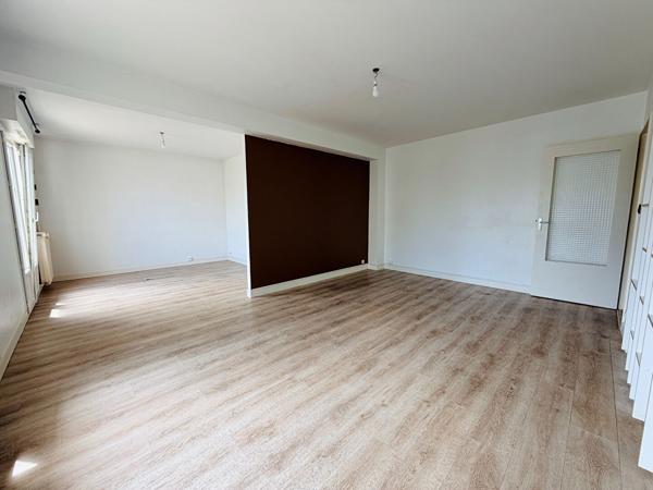 Superbe appartement 4 pièces lumineux à Reims avec balcon et parking