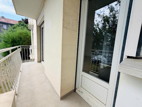 Superbe appartement 4 pièces lumineux à Reims avec balcon et parking