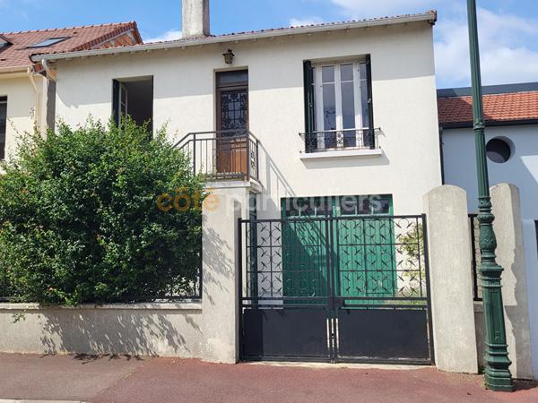 Vente
                Maison95 m² - 5 Pièces -
                    CLAMART (92140)