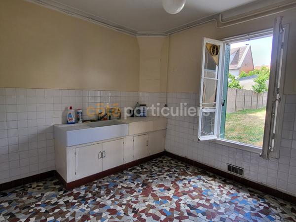 Vente
                Maison95 m² - 5 Pièces -
                    CLAMART (92140)