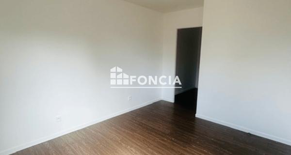 Location Appartement 2 pièces 47 m² - Brunoy 91800