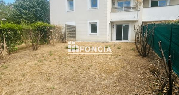 Location Appartement 2 pièces 47 m² - Brunoy 91800