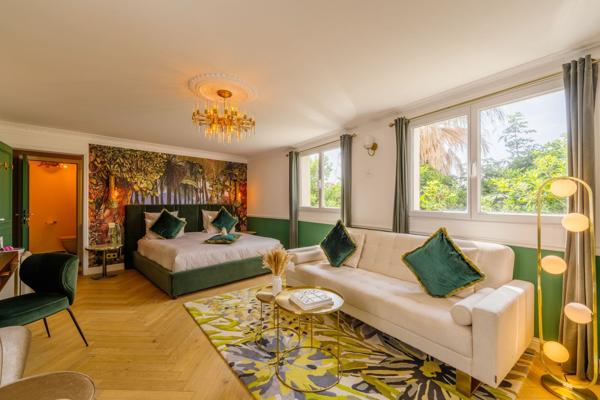 Vente Maison de luxe Le Brusc 15 Pièces 650 m²
