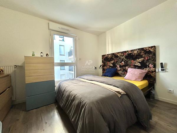 Appartement Poissy 4 pièce(s) 80.40 m2 327 000 € **  - Référence  9010