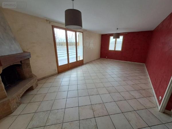 Maison à vendre à Saint-Flour dans le Cantal (15100), ref : 044/1254