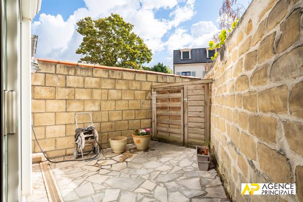 Maison Maisons Laffitte 4 pièce(s) 100 m2 625 000 € **  - Référence  4778