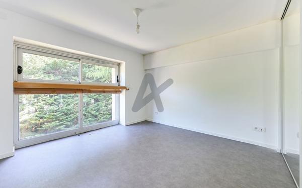 Duplex loft de caractère - 139 m² - Studio indépendant · Rez-de-jardin